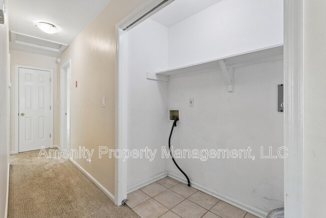 Building Photo - 1012 Austenwood Ct