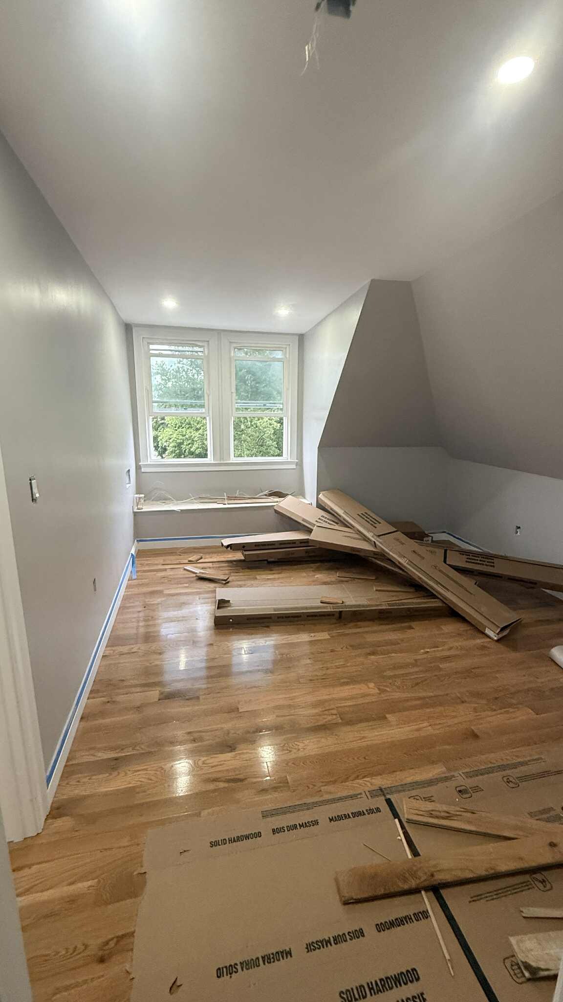 Building Photo - 5 Woodale Ave