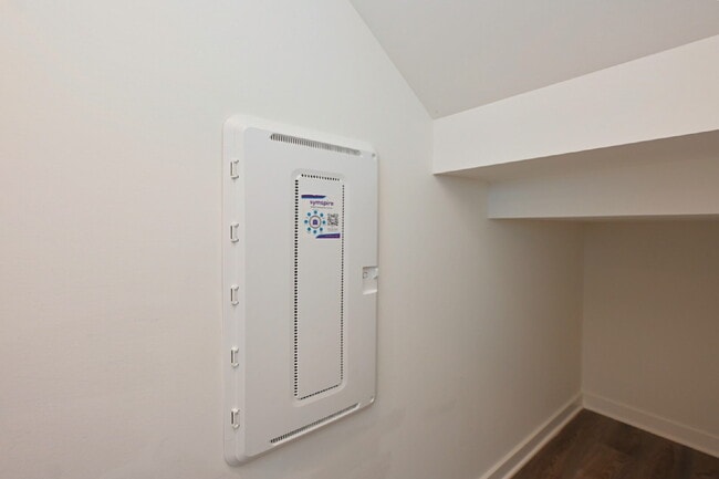 Building Photo - Modern 2024 New Construction in Sage Farms – Steps from Dog Park & Trails!