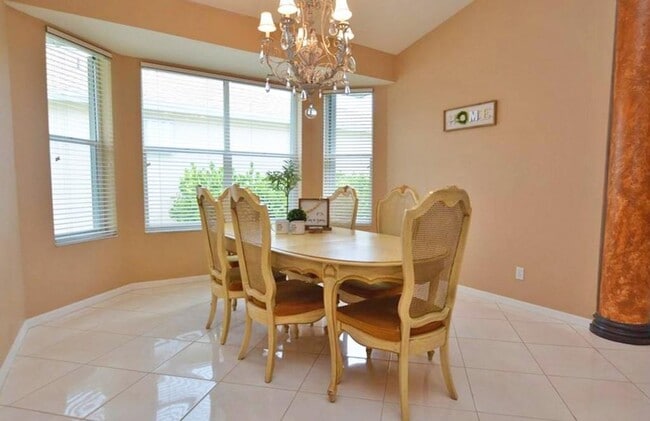 Building Photo - ***MOTIVATED LANDLORD***WONDERFUL ANNUAL 3...