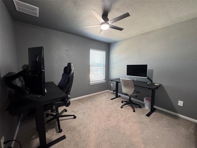 Building Photo - 247 Simon