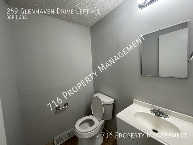 Building Photo - 259 Glenhaven Dr