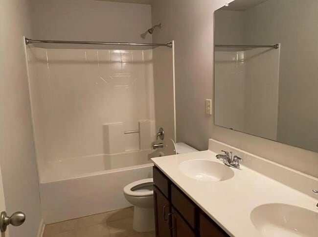 Building Photo - 1030 Delo Ln