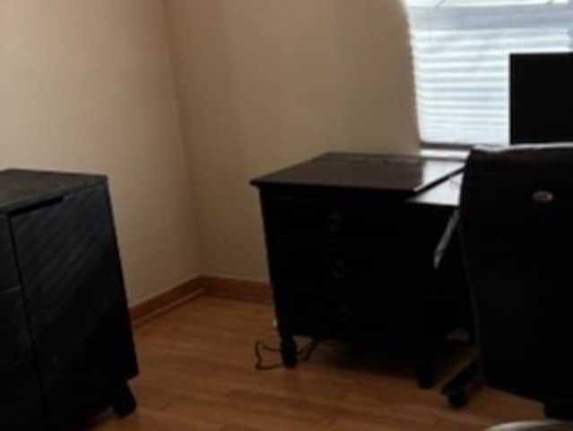 Building Photo - 108 Chicago Ave