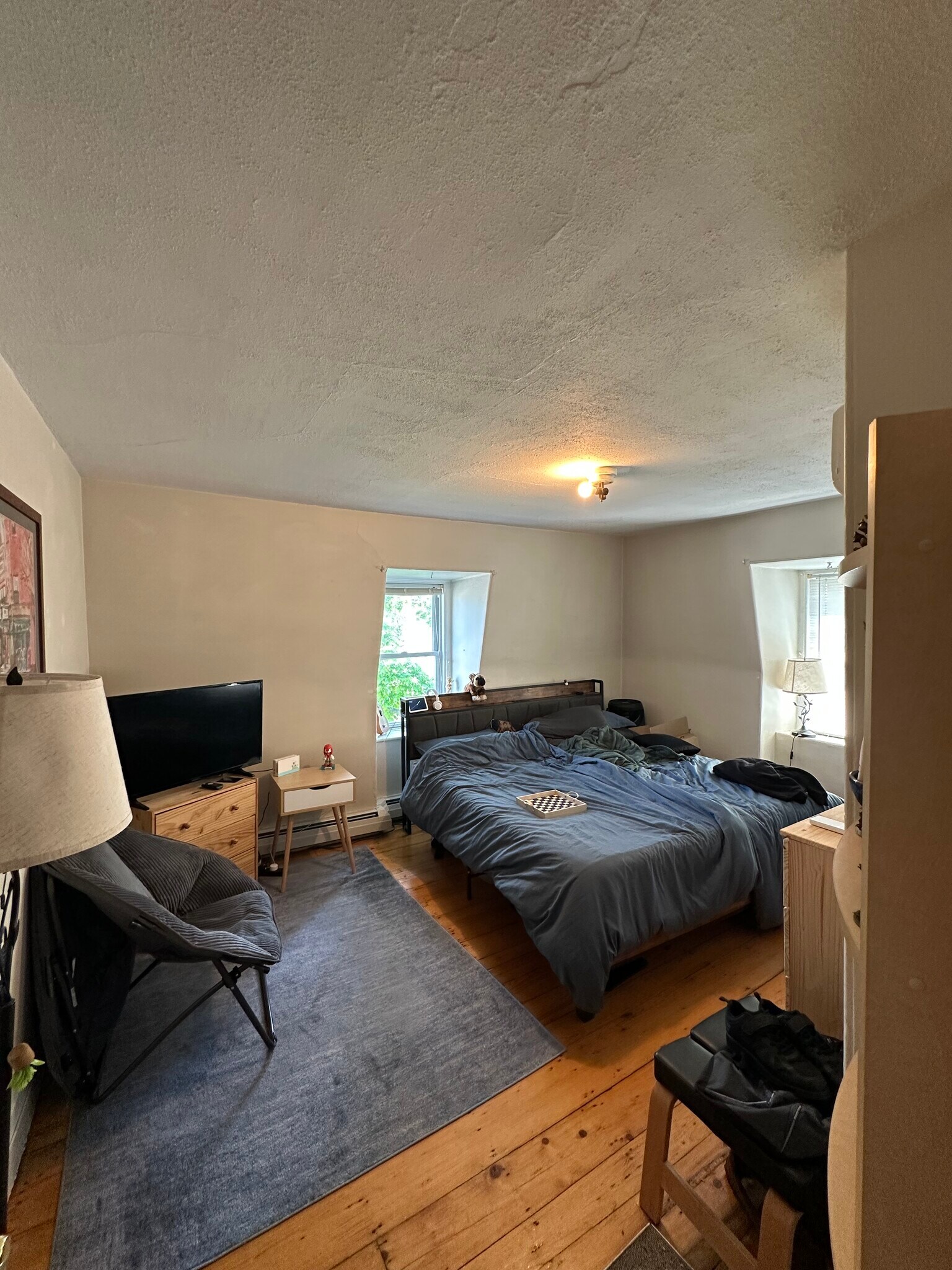 Building Photo - 282 Summer St