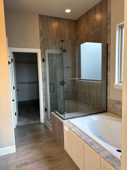 Building Photo - 2603 SW Hampton Ave