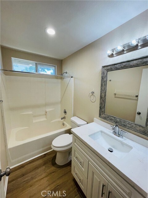 Building Photo - 147 Ropango Way