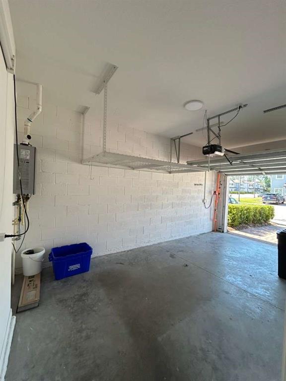 Building Photo - 204 Rustic Loop