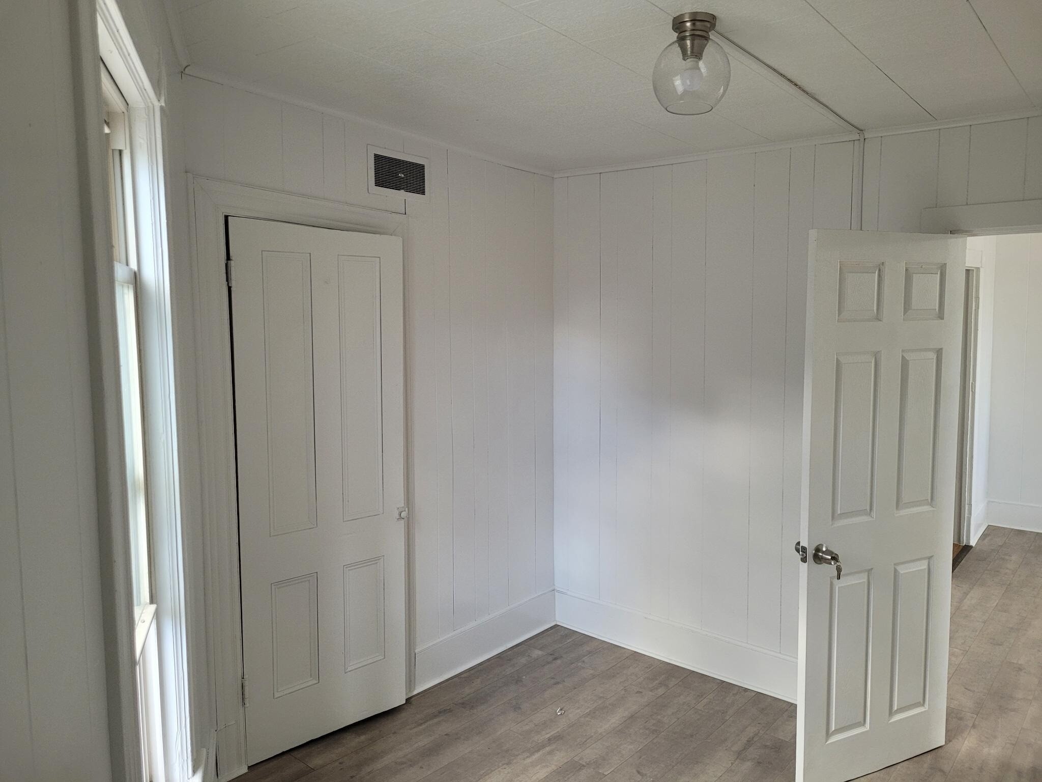 Building Photo - 366 North St