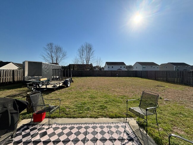 Building Photo - 108 Preswick Dr
