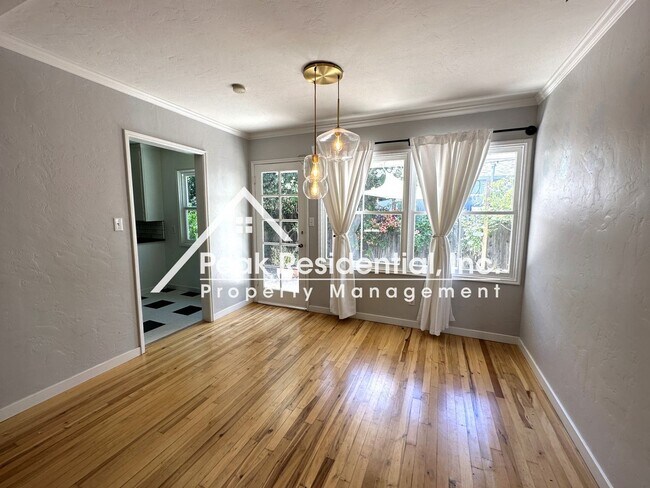 Building Photo - 3 br, 1 bath House - 5200 F Street