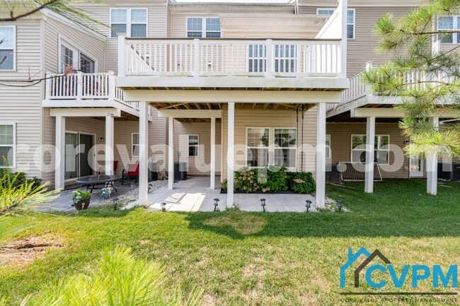 Building Photo - 128 Merlot St