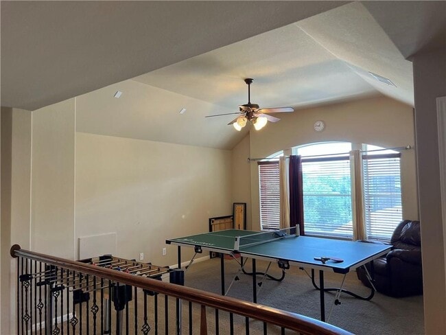 Building Photo - 9509 Lisi Anne Dr