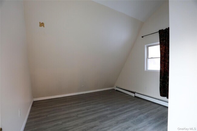 Building Photo - 1116 NY-28