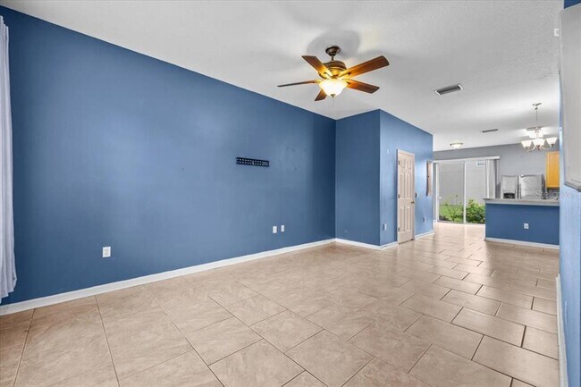 Building Photo - 13905 Abbey Ln