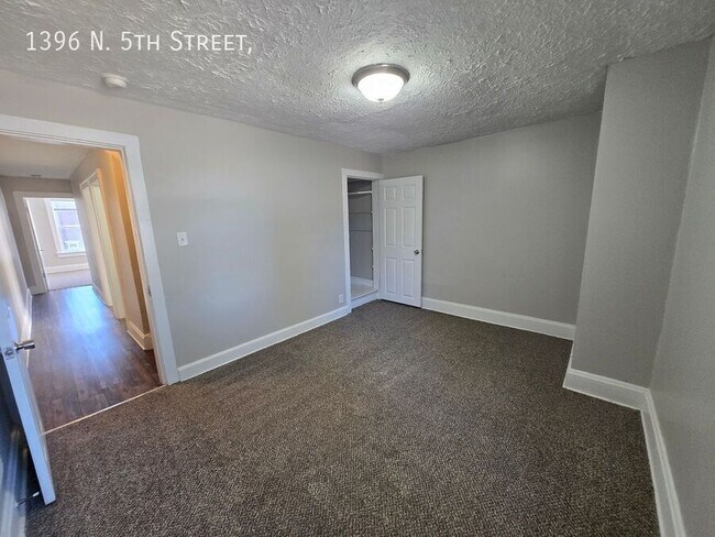 Building Photo - 1396 N 5th St