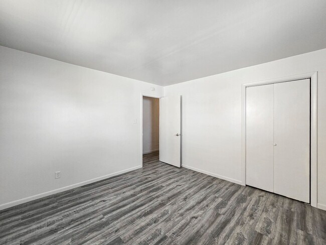 Building Photo - 2905 Dietz St