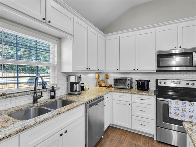 Building Photo - 10149 Lone Eagle Dr