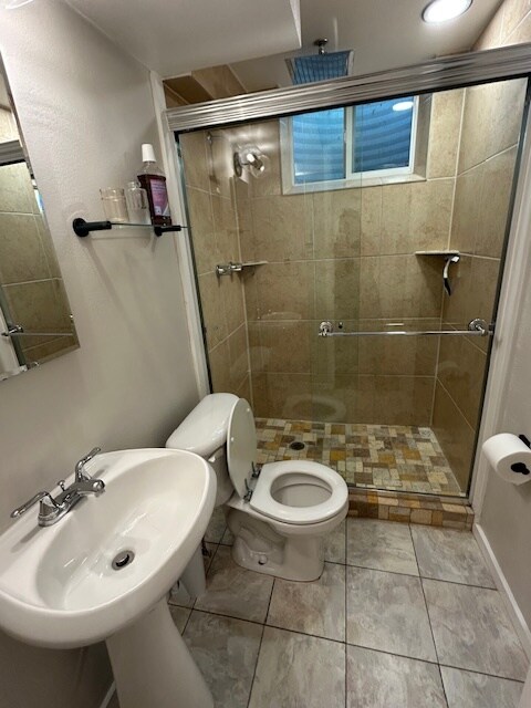 Bathroom - view one - 4571 Beach Ct