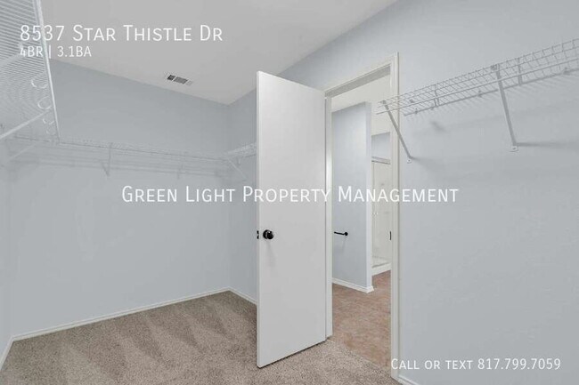 Building Photo - 8537 Star Thistle Dr