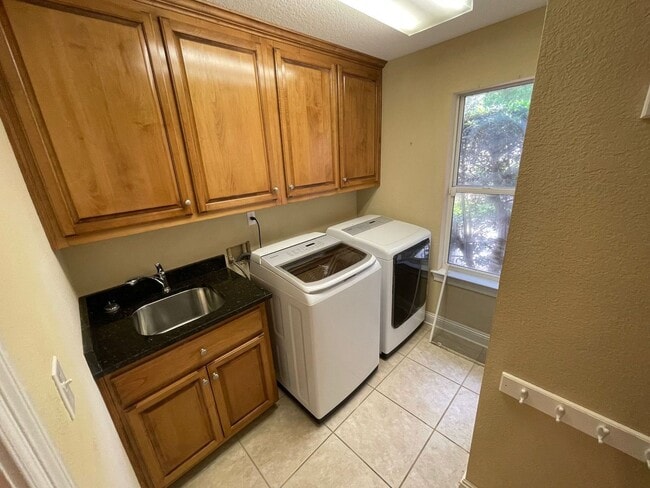 Building Photo - Pensacola - Reserve at Carpenters Creek - ...