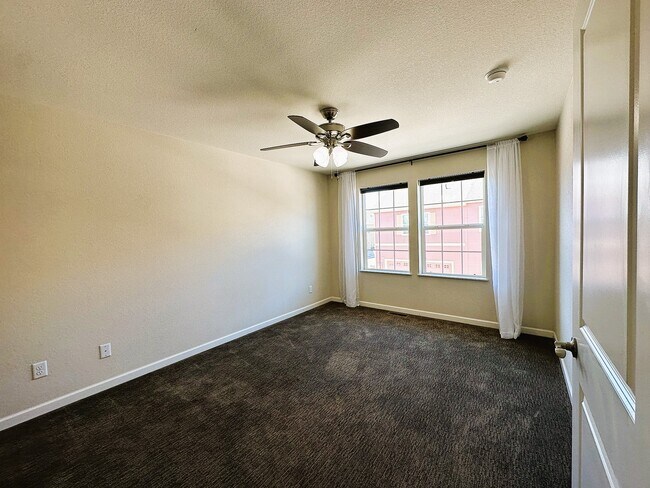 Master Bedroom - 12744 Leyden St