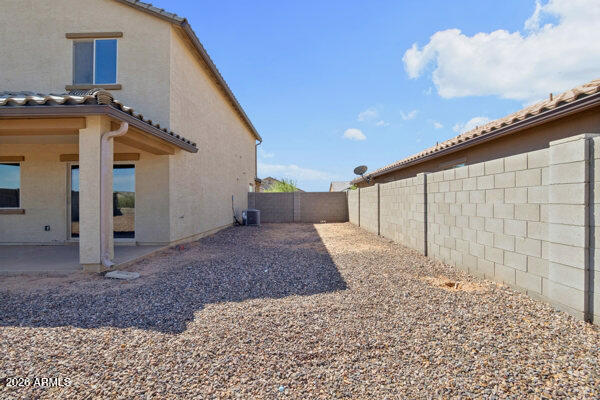 Building Photo - 1536 E Inouye Dr