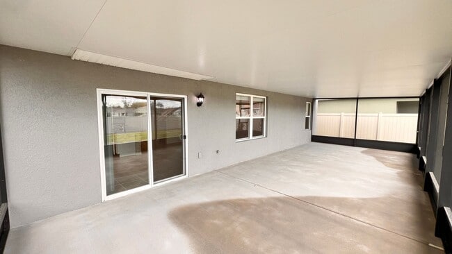 Building Photo - Recently Built 5/3 - Your New Dream Home is AVAILABLE NOW!