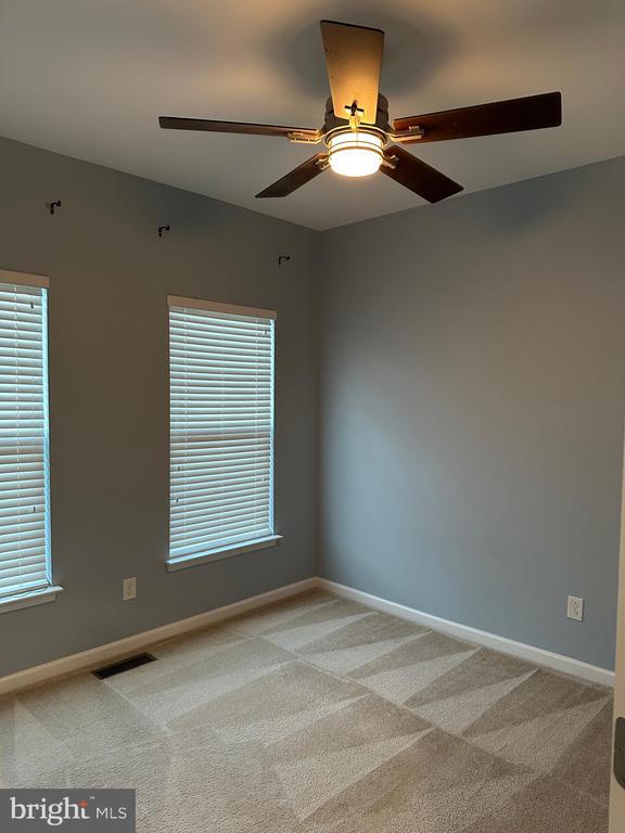 Building Photo - 9075 Alexander Way