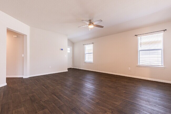 Building Photo - 14007 Levy Ln