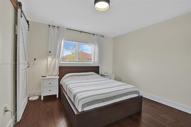 Building Photo - 20822 San Simeon Way