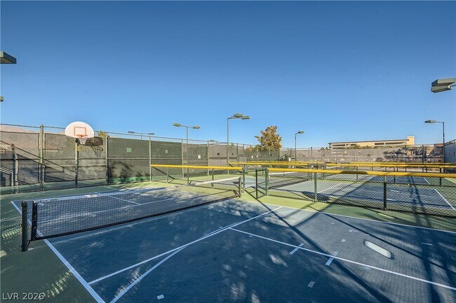 Building Photo - 2517 Willow Wren Dr