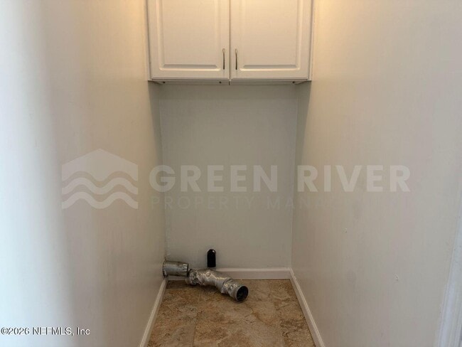 Building Photo - 2285 Richard Lee St