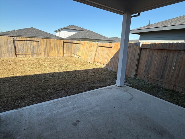 Building Photo - 12810 Harlesden Ln