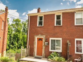 Building Photo - 1264 Shadycrest Dr
