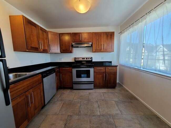 Building Photo - 2 bedroom in San Francisco CA 94114