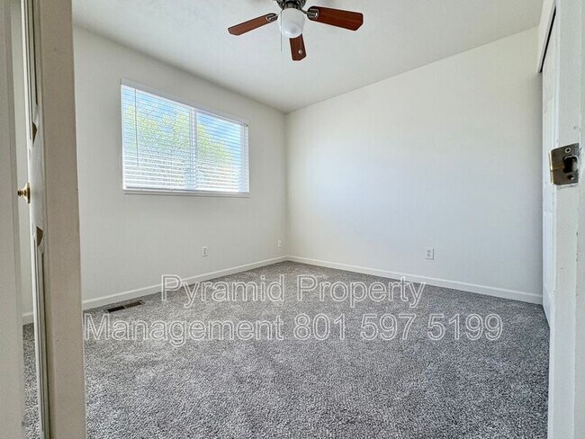 Building Photo - 4521 Bella Verde Ct