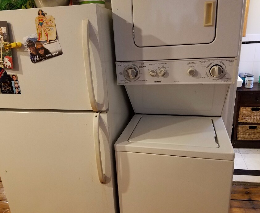 Building Photo - 25 Everett St