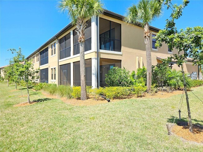 Building Photo - 10031 Crooked Crk Dr