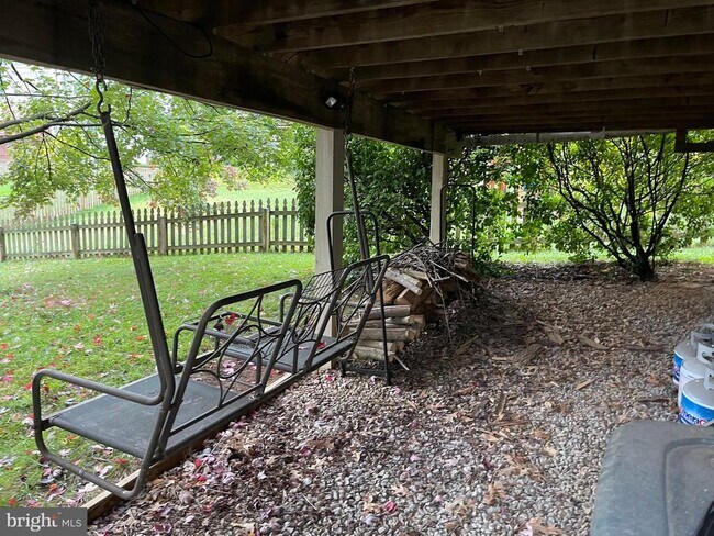 Building Photo - 2807 White Birch Ct