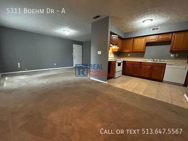 Building Photo - 5311 Boehm Dr