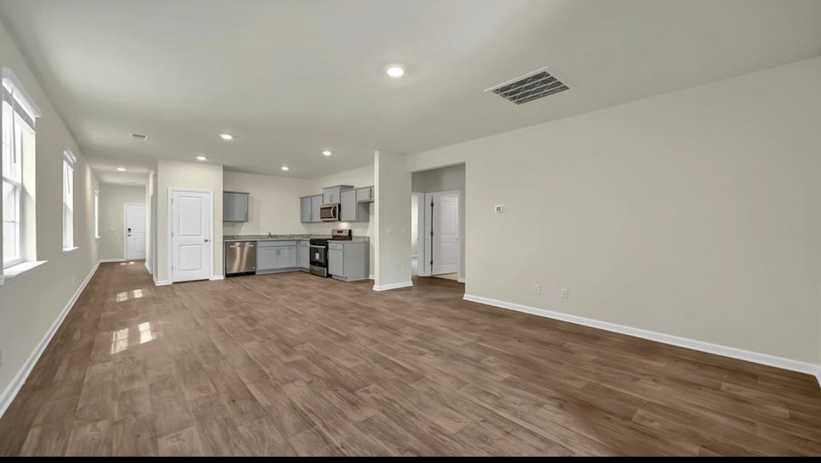 Building Photo - 1273 Mosser Dr
