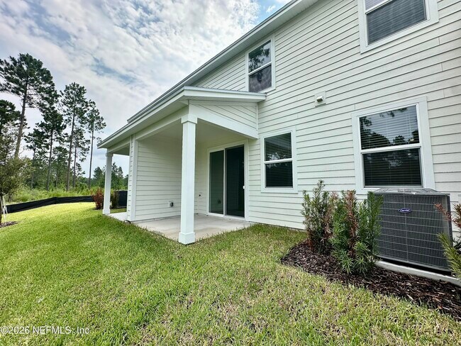 Building Photo - 166 Yellowstone Dr