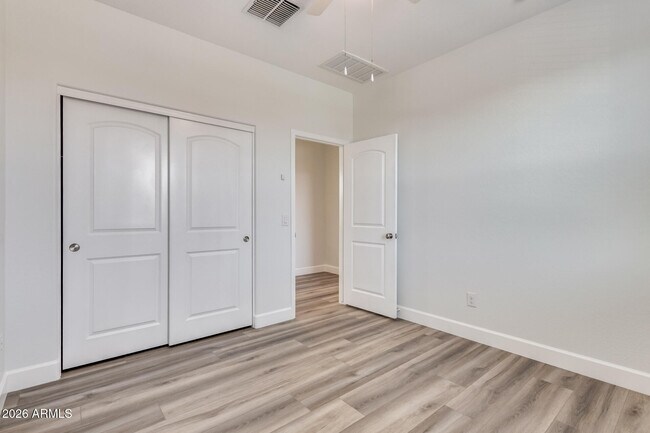 Building Photo - 4750 E Chromium Rd