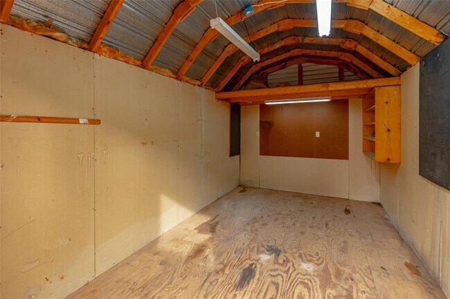 Building Photo - 10304 Southridge Terrace