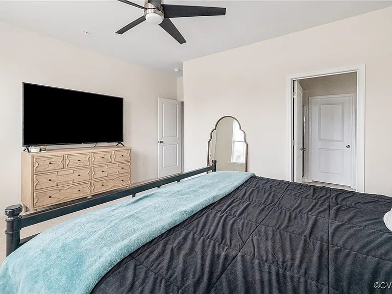 Primary bedroom - 7215 Hancock Chase Ct