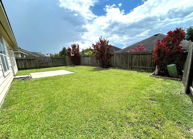 Building Photo - 8106 Saragosa Blue Ln