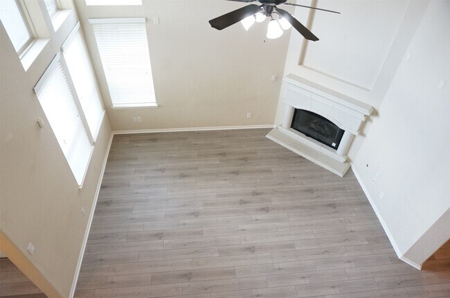 Building Photo - 6015 Mystic Berry Dr