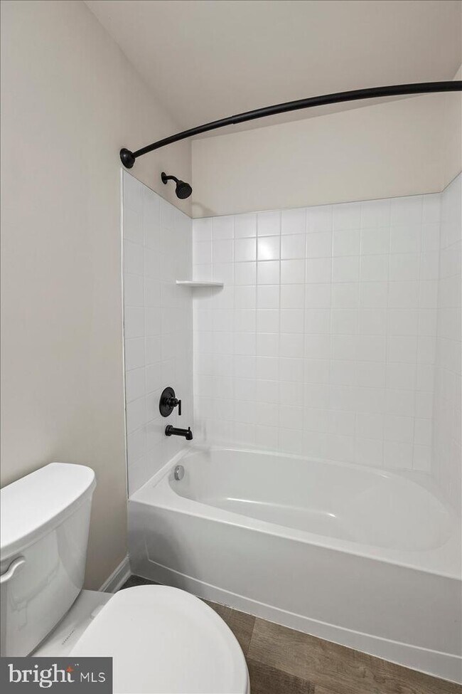 Building Photo - 27 Whimbrel Rd