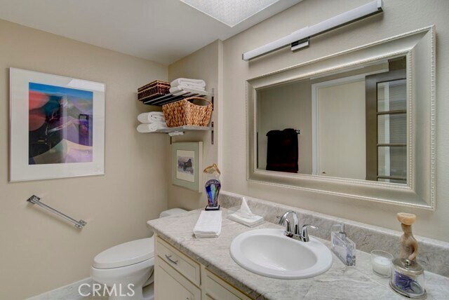 Building Photo - 315 Avenida Castilla